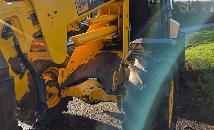 E6370bc9 b1b5 4193 8319 ffd1001bd8dc